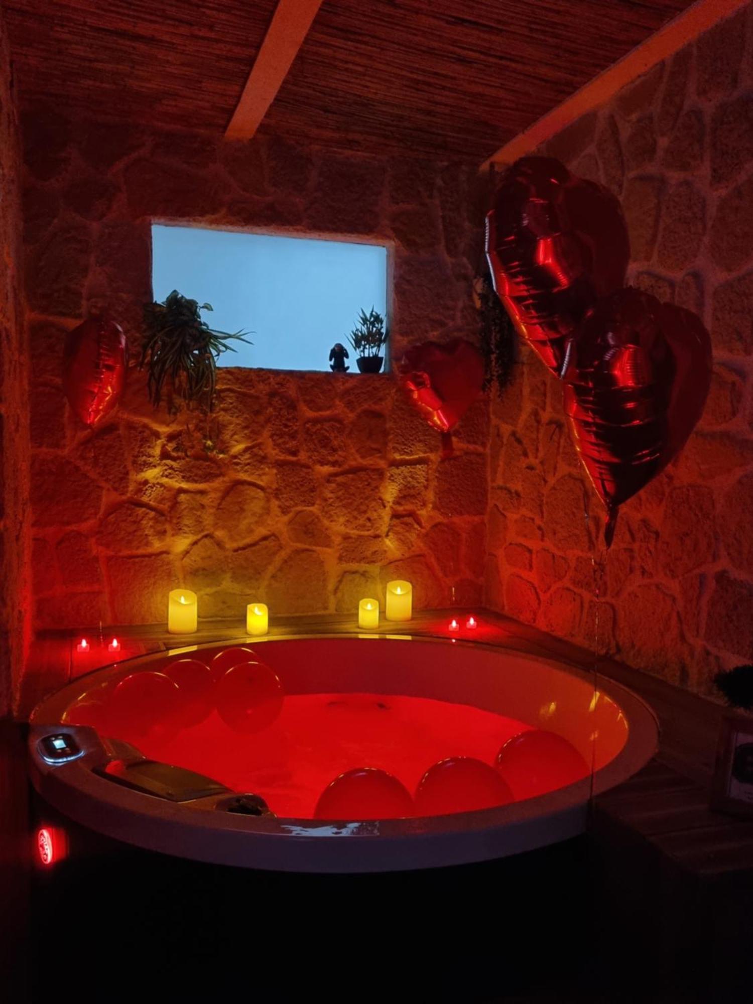 Les Spas De La Mer, Suite & Spa, Love Room, Plein Coeur Du Grau Le Grau-du-Roi Buitenkant foto