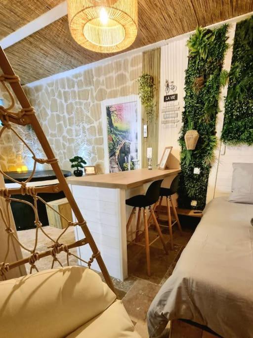 Les Spas De La Mer, Suite & Spa, Love Room, Plein Coeur Du Grau Le Grau-du-Roi Buitenkant foto